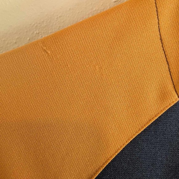 *5/$25* Boy's Button-up Brewers Shirt - Youth Size Medium (12) - Picture 3 of 5